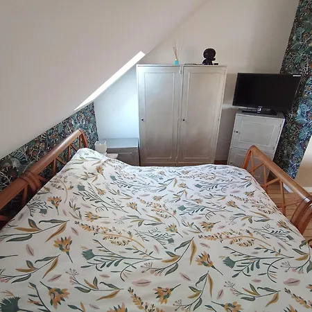 Domaine De La Dolce De La Riviere Gaudreville-la-Riviere